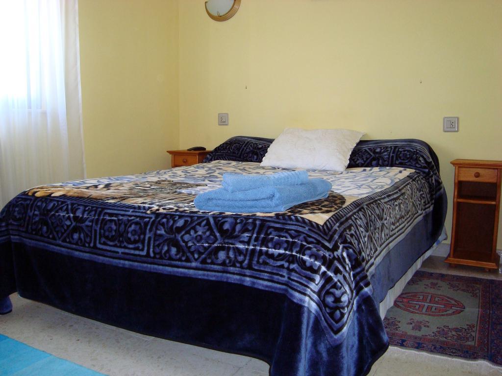 Hostal La Ponderosa Sancti Spíritus Pokój zdjęcie
